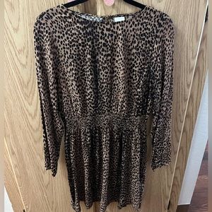 Leopard print long sleeve dress